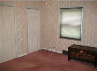 225 Glenview Dr, New Kensington, PA