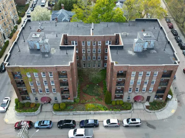52 Strathmore Rd APT 44, Brighton, MA 02135