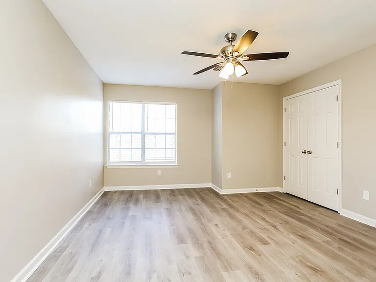 2730 River Bend Dr — Photo 10