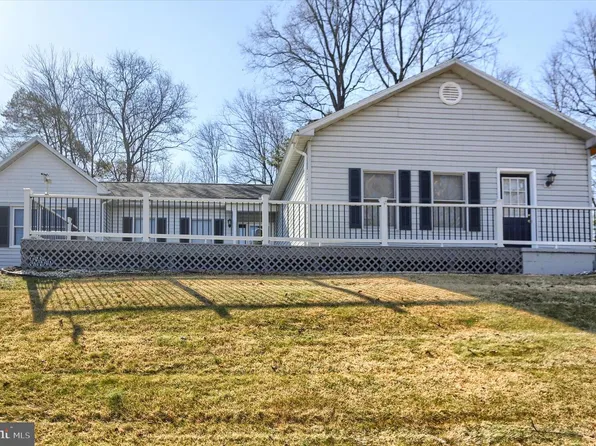 149 Stone Mountain Rd, Schuylkill Haven, PA 17972