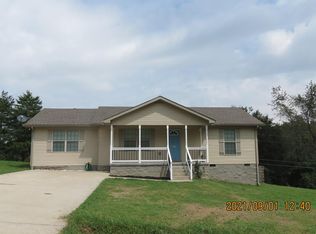 258 Roby Dr, Erin, TN 37061