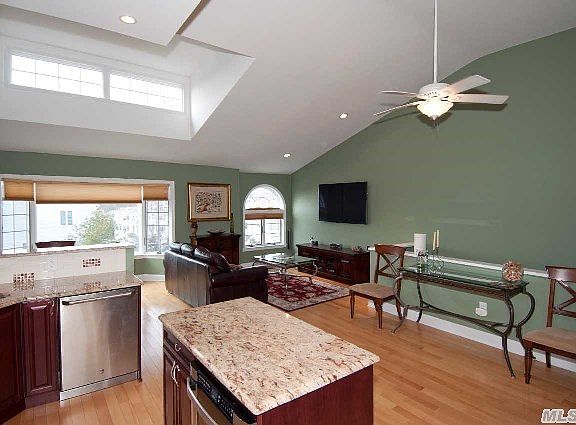 2nd image of 24204 Oak Park Dr