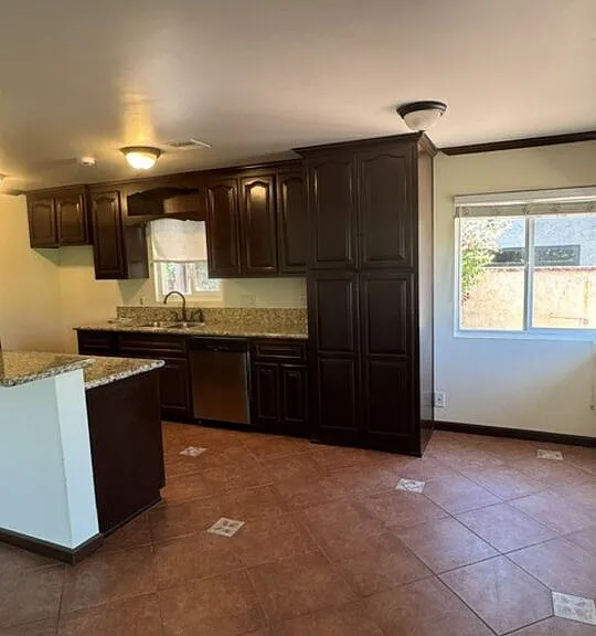 21963 Strawberry Ln — Photo 9