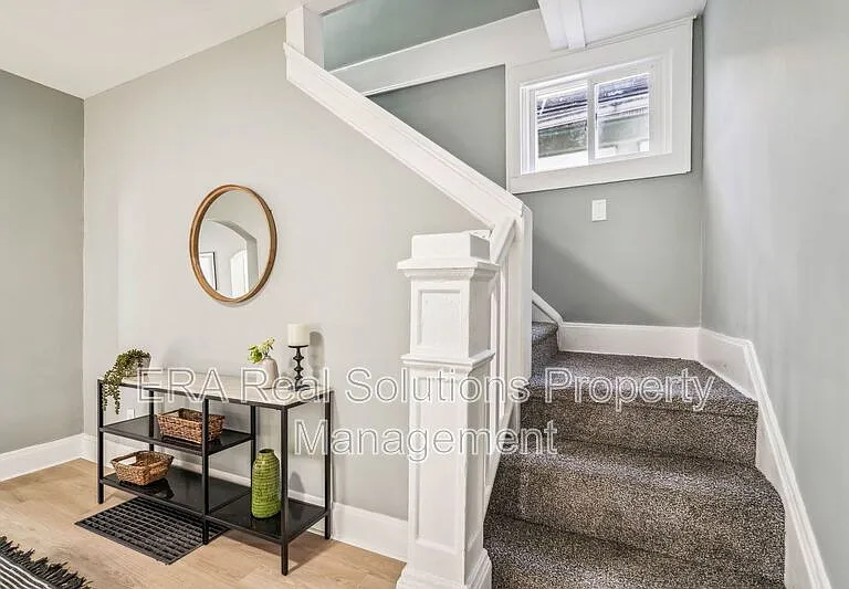 105 Rodgers Ave — Photo 22