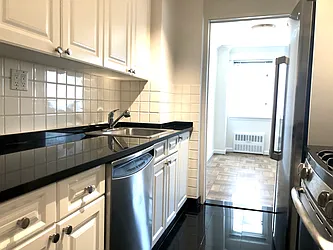 Rented by (Legacy) Elegran