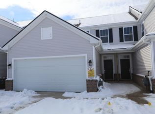 403 Angus Ln, Saline, MI 48176