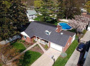 210 Pendleton St, Bay City, MI 48708