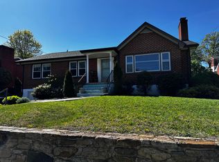 2704 Northview Dr SW, Roanoke, VA