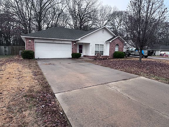 2nd image of 29 Mattie Lene Dr