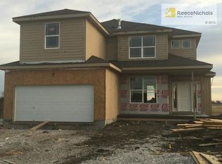 19006 W 165th Ter, Olathe, KS 66062
