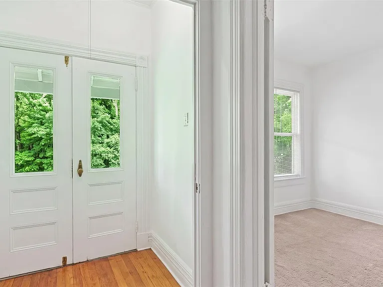 376 Montauk Hwy #A — Photo 16