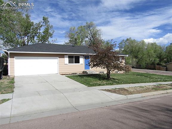 2nd image of 2107 Carmel Dr