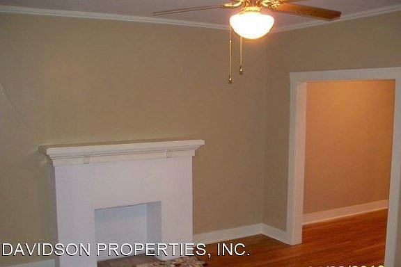 4th image of 230 Corona St
