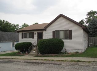 726 Ledochowski St, Lemont, IL 60439