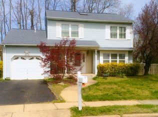 26 Liberty Dr, Dayton, NJ 08810