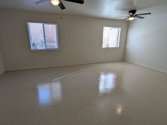 3rd image of 125 E Garden Ave #A
