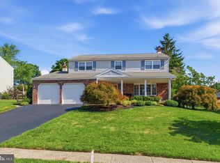 2429 Oakland Dr W, Norristown, PA 19403