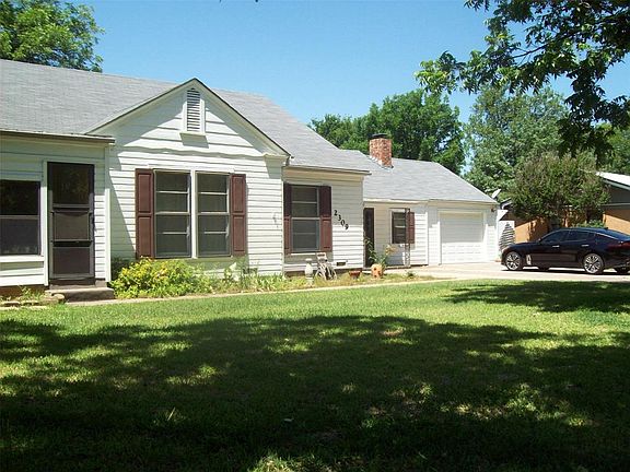 4th image of 2309 Berkley St