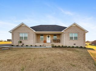 1023 Meridian Dr, Castalian Springs, TN 37031