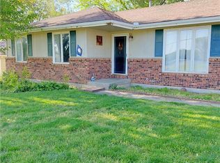 3006 Franklin Ave, Lexington, MO 64067