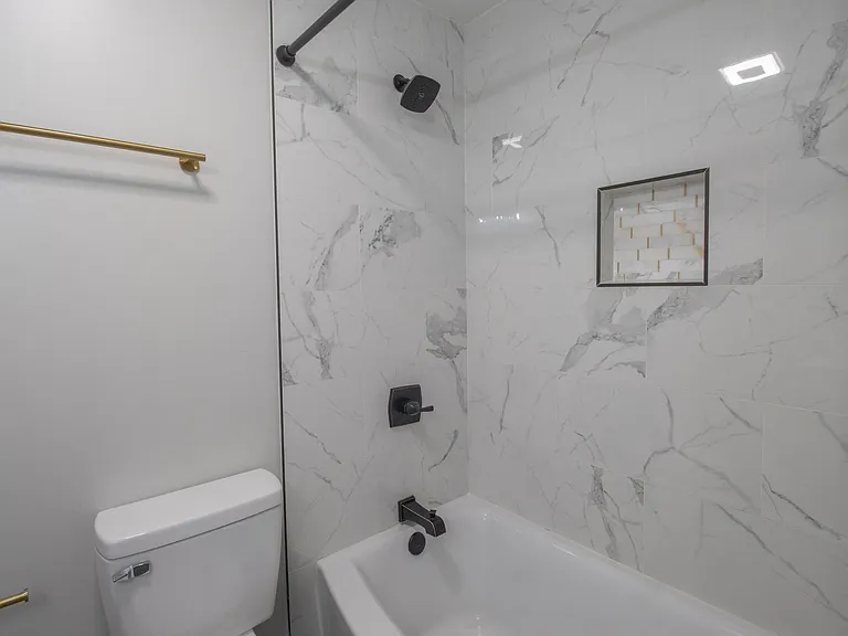 282 McCool St — Photo 9