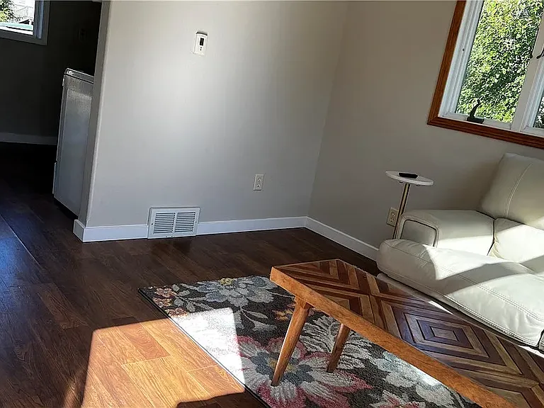 931 Spring St — Photo 8