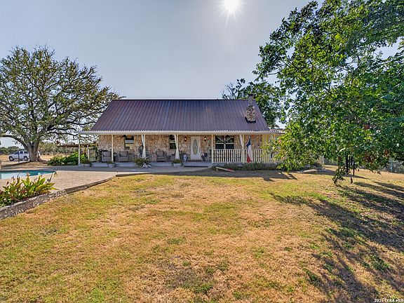 3rd image of 3320 Privilege Creek Rd