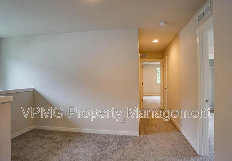 2904 NE 161st Ct — Photo 26
