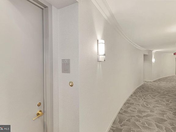 5th image of 4620 N Park Ave APT 1201E
