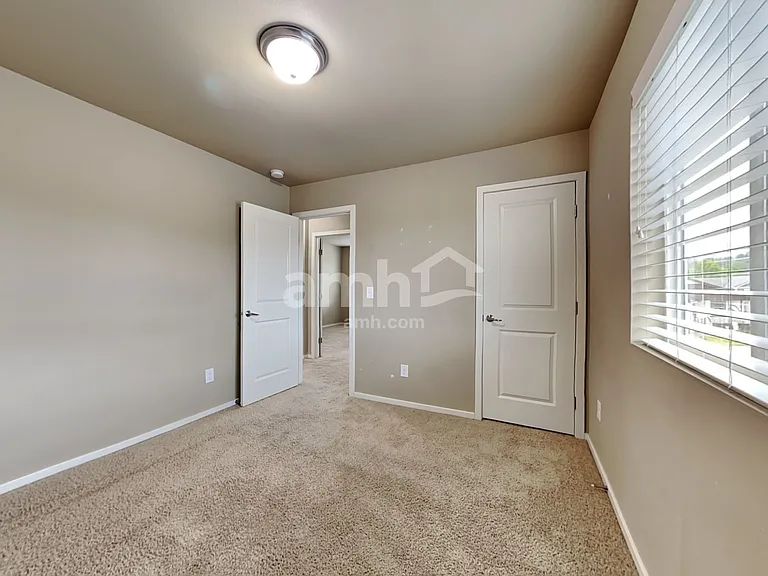 715 204th St E — Photo 16