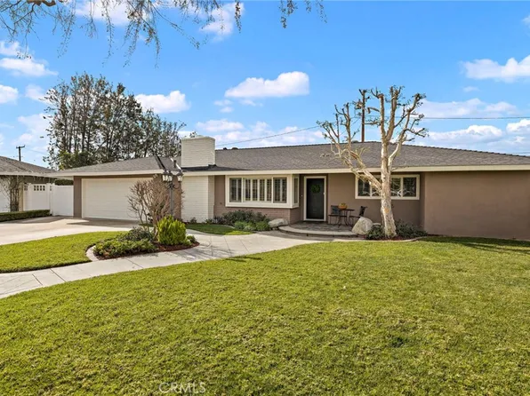 1862 Cockscrow Ln, Santa Ana, CA 92705