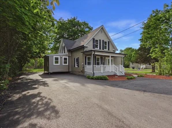 1544 Bridge St, Dracut, MA 01826