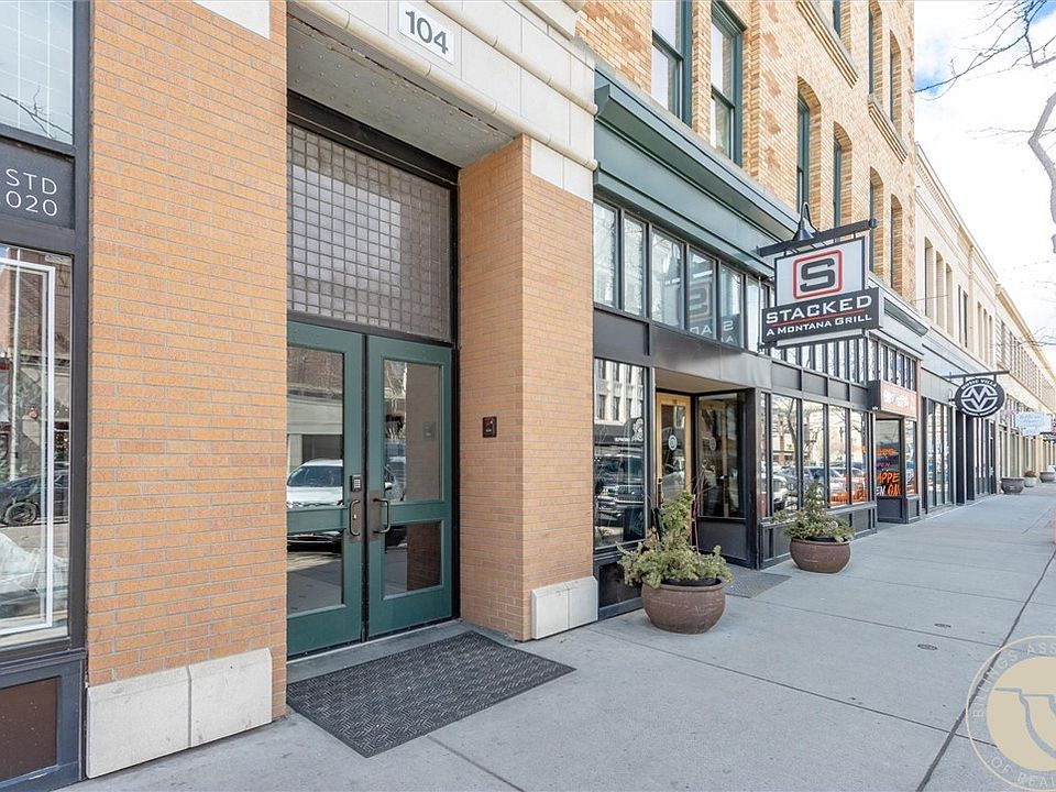 1st image of 104 N Broadway #302