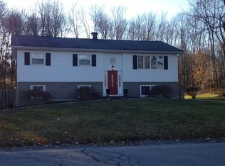 11 Pattie Pl, Wappingers Falls, NY 12590