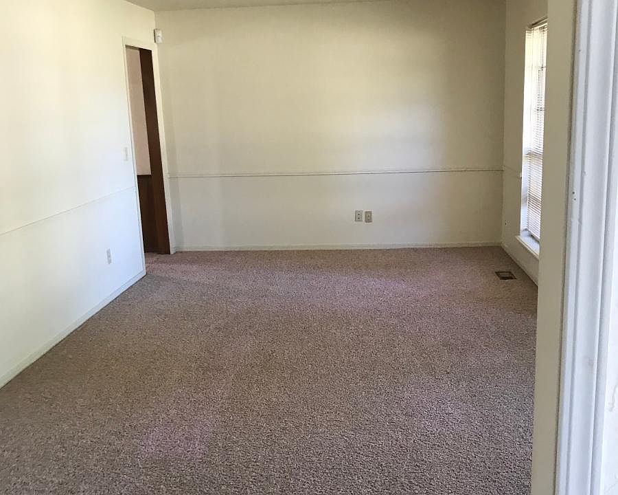 1st image of 2412 NW 118th St