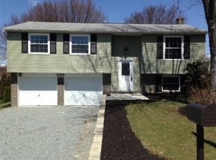 233 Navaho Dr, Greensburg, PA