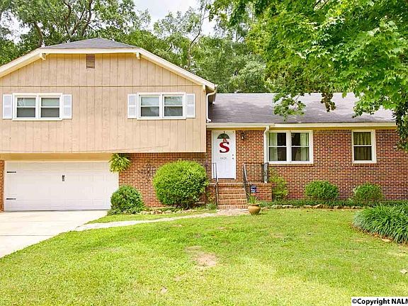3rd image of 6626 Robinhood Ln NW