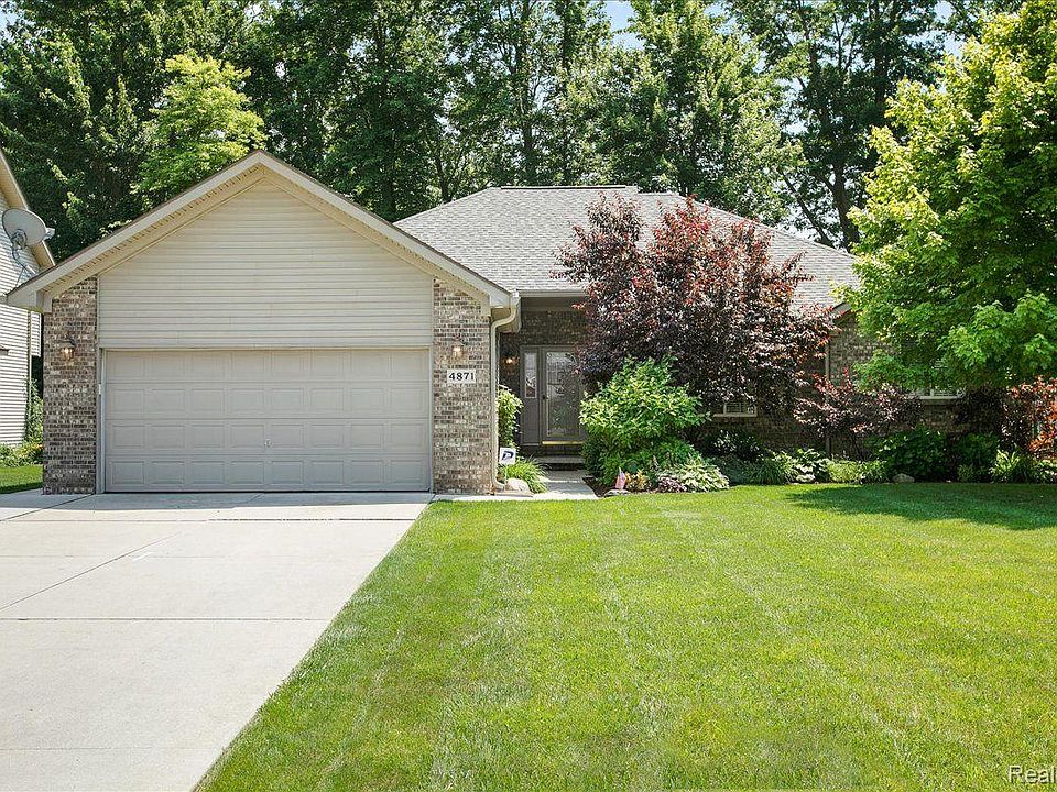 1st image of 4871 Lorwood Dr