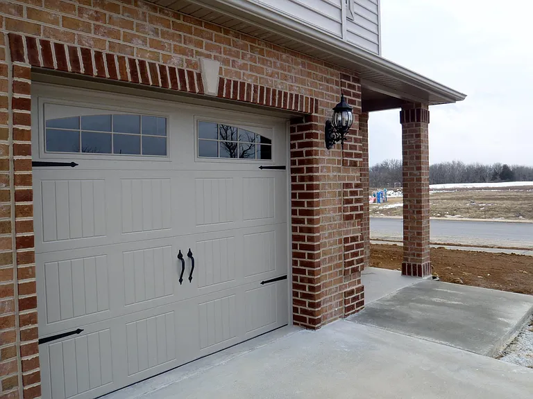 24 Delano Dr — Photo 17