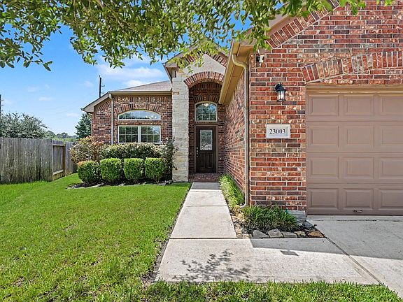 4th image of 23003 Silver Linden Ct