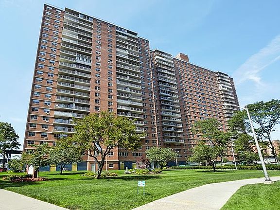 3rd image of 2940 W 5th St APT 13G