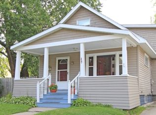 207 4th St, Scotia, NY 12302