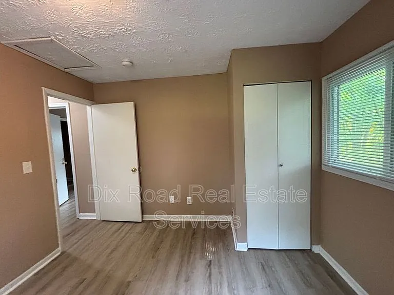 1739 Embury Park Rd — Photo 20