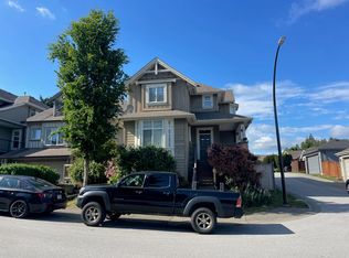 23647 112a Ave, Maple Ridge, BC V2W 0C8