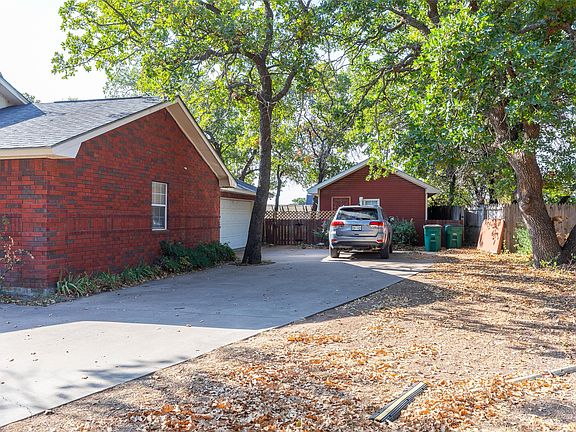 5th image of 1807 Sandpiper Dr