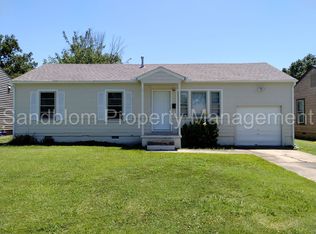 7850 E King St, Tulsa, OK 74115