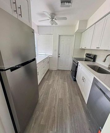 3rd image of 2396 NE 5th Ave #2398