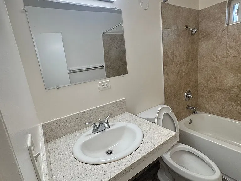 4327 Altadena Ave — Photo 19