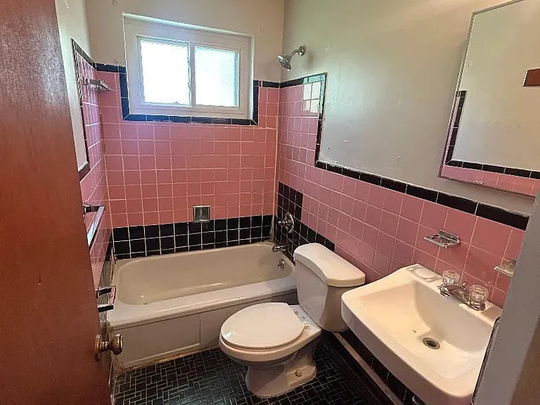4104 Flower Ave #3 — Photo 5