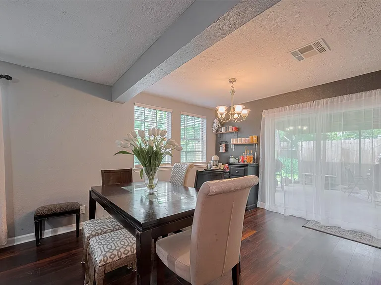 5514 Avenue M — Photo 12